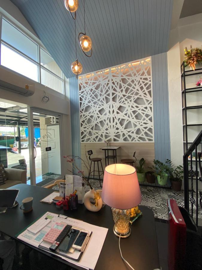 Jeboutiquelangsuan Hotel Lang Suan ภายนอก รูปภาพ